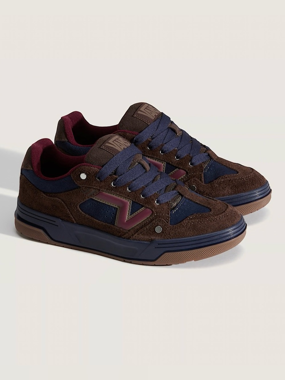 Vans Upland Hairy Suede Dark Brown Shoes Mens 11.0 US